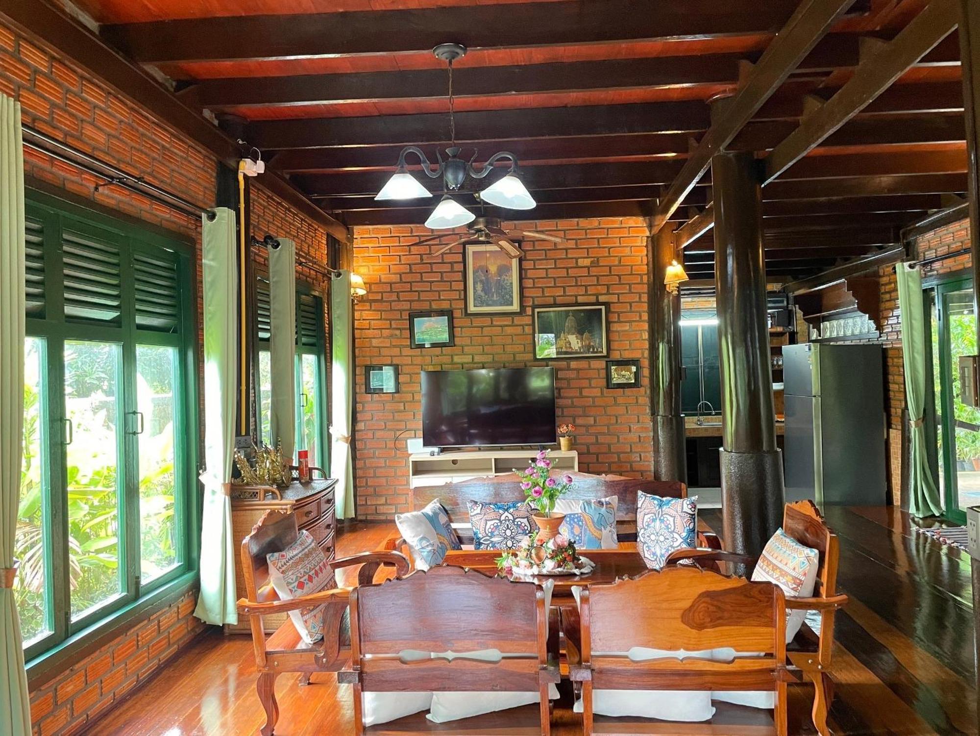 Ban Pairoj By Siam Modern Guesthouse Nai Yang Bagian luar foto